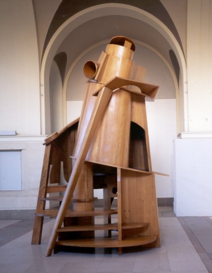 Anthony caro child's tower room (1984)